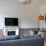 Bel Avec Jardin Prive - Centre Апартаменты *