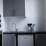 Апартаменты Bel Avec Jardin Prive - Centre *