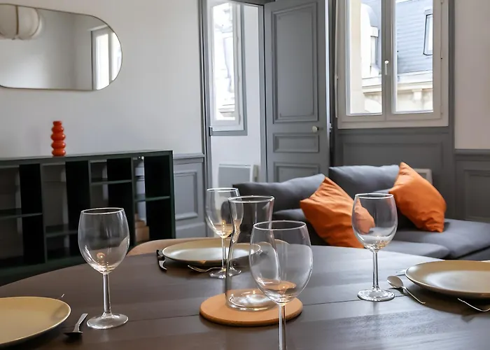 Bel Avec Jardin Privé - Centre Appartamento