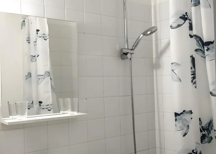 Bel Avec Jardin Privé - Centre Appartamento *