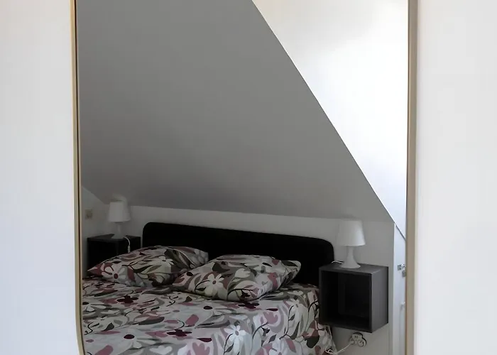 Bel Avec Jardin Privé - Centre