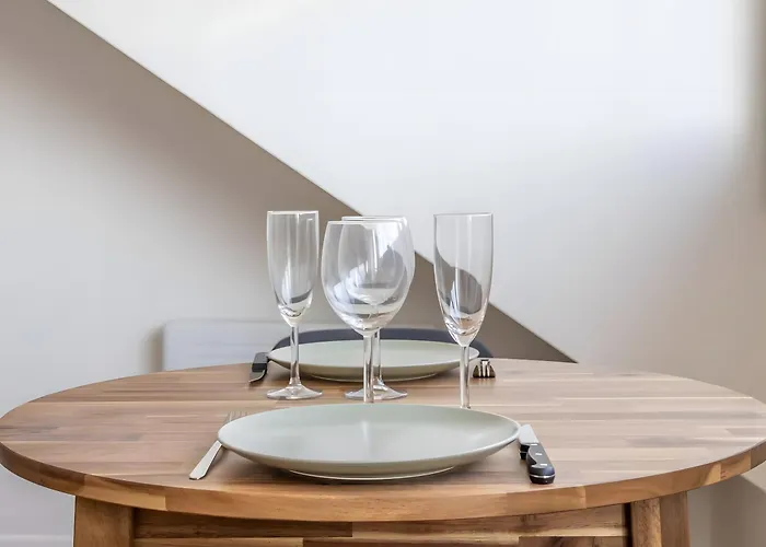 Bel Avec Jardin Privé - Centre Appartamento